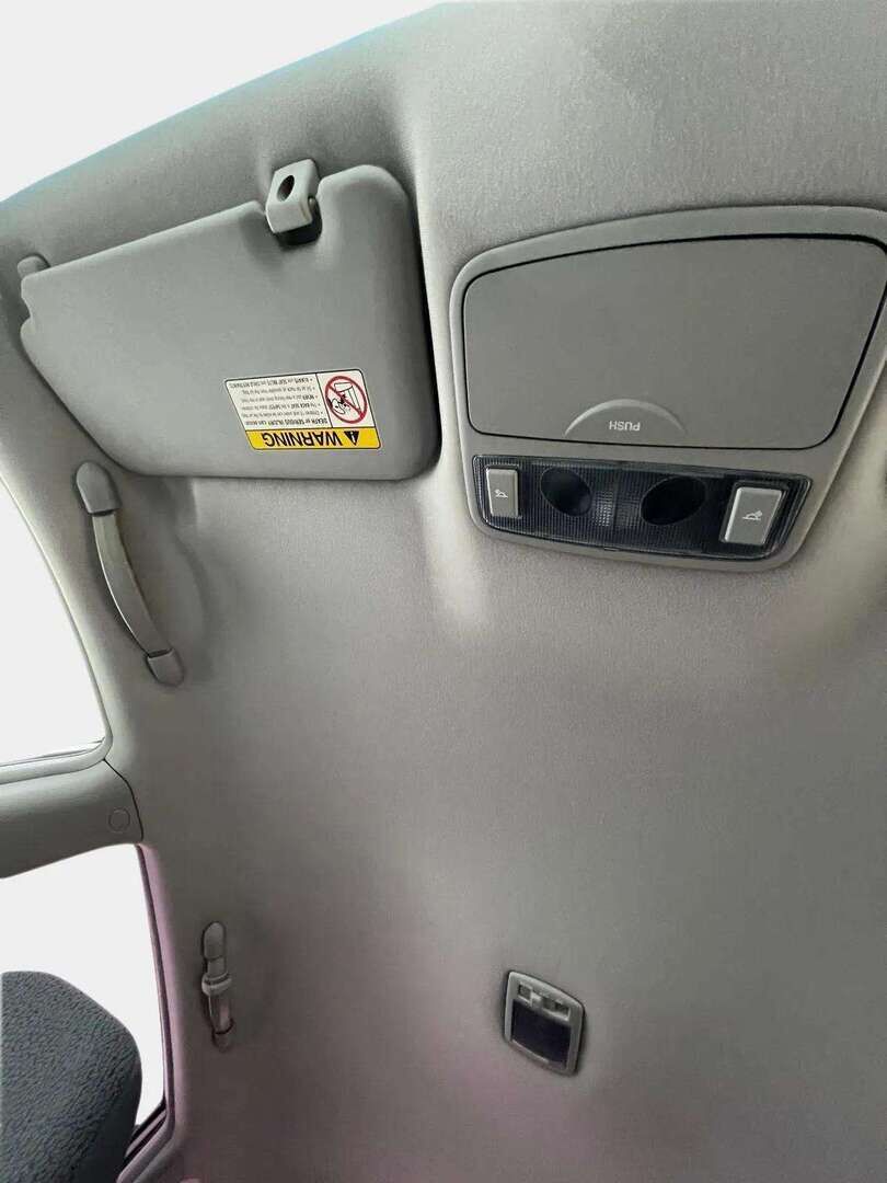 Kia Cerato 2006 5D CERATO MPV 1.6*  - YritysOutlet - Myydään vain yrityksille / Lohkolämmitin sisäpistokkeella / Jälkiasennettu Radio * - * Tämä auto myydään YritysOutlet -valikoimasta vain yritykselle*