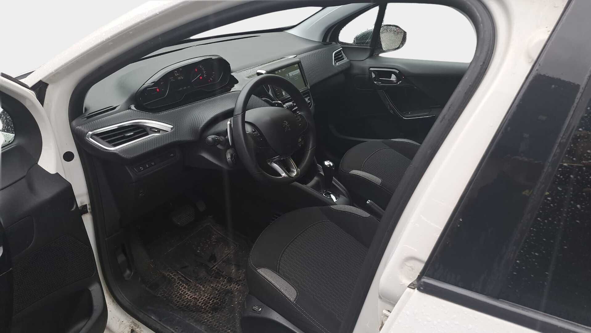 Peugeot 208 2016 Style VTi 82 5-ov ETG Automaatti - * Tulossa Myyntiin *