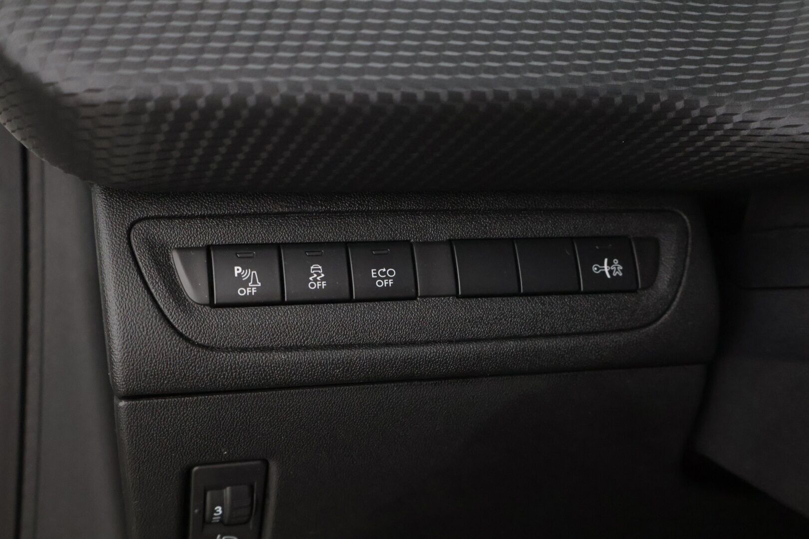 Peugeot 208 2016 Style VTi 82 5-ov ETG Automaatti * Suomi-Auto / Vakionopeudensäädin / Bluetooth / P-tutka takana * - * Todella tyylikäs Suomi-auto / Hyvällä pidolla *