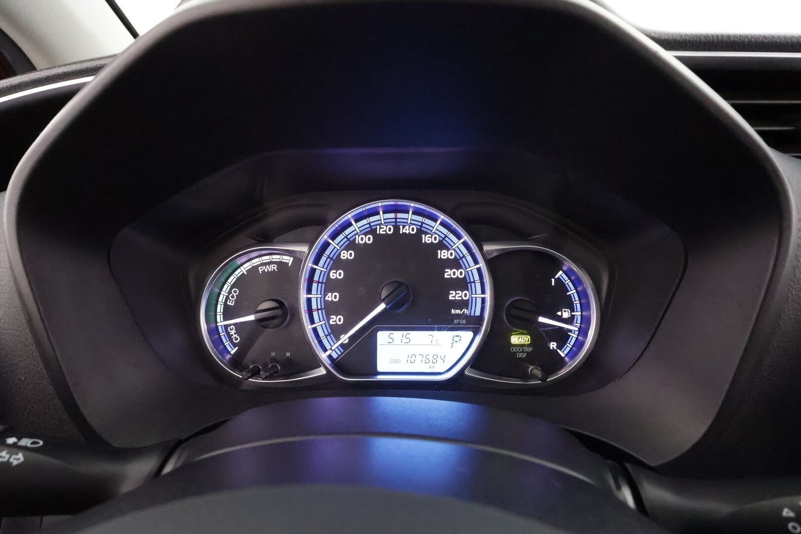 Toyota Yaris 2016 1,5 Hybrid Premium Business * Vakkari / Lasikatto / Kaistavahti / Puolinahat / P.kamera / Lohko+Sisä / Navi / Keyless * - Suomi-auto / Huippuvarusteet - HULLUT AVAJAISHULINAT KORKOTARJOUS 3,29 %