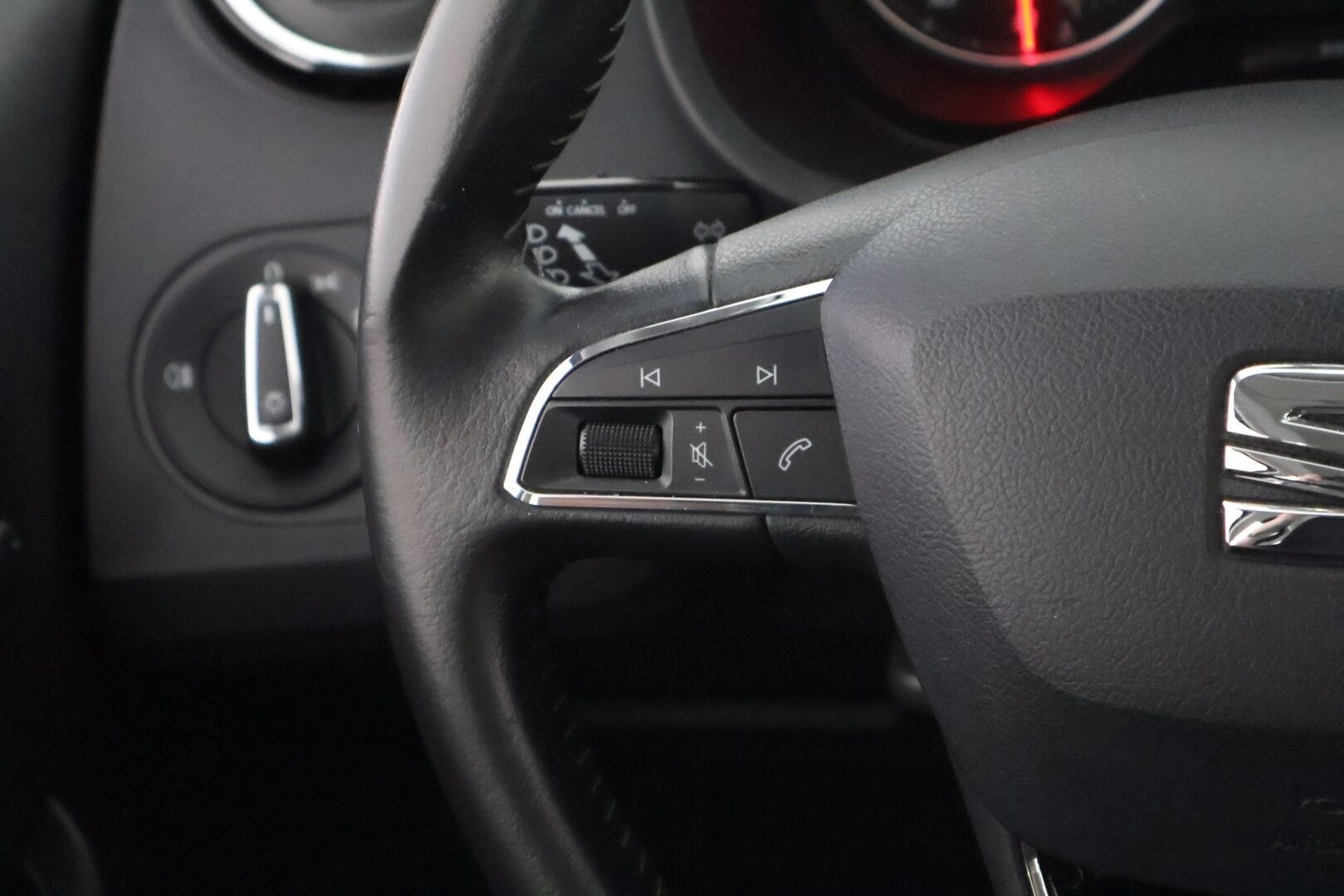 Seat Ibiza ST 2016 1,2 TSI 90 Style - Suomiauto / Vakkari / 2x Fiksut renkaat / Lohko & Sisäpistoke / Jakopää juuri tehty!!