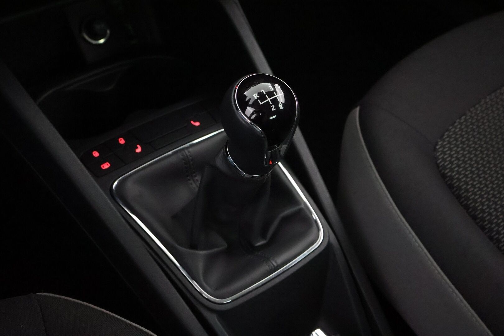 Seat Ibiza ST 2016 1,2 TSI 90 Style - Suomiauto / Vakkari / 2x Fiksut renkaat / Lohko & Sisäpistoke / Jakopää juuri tehty!!