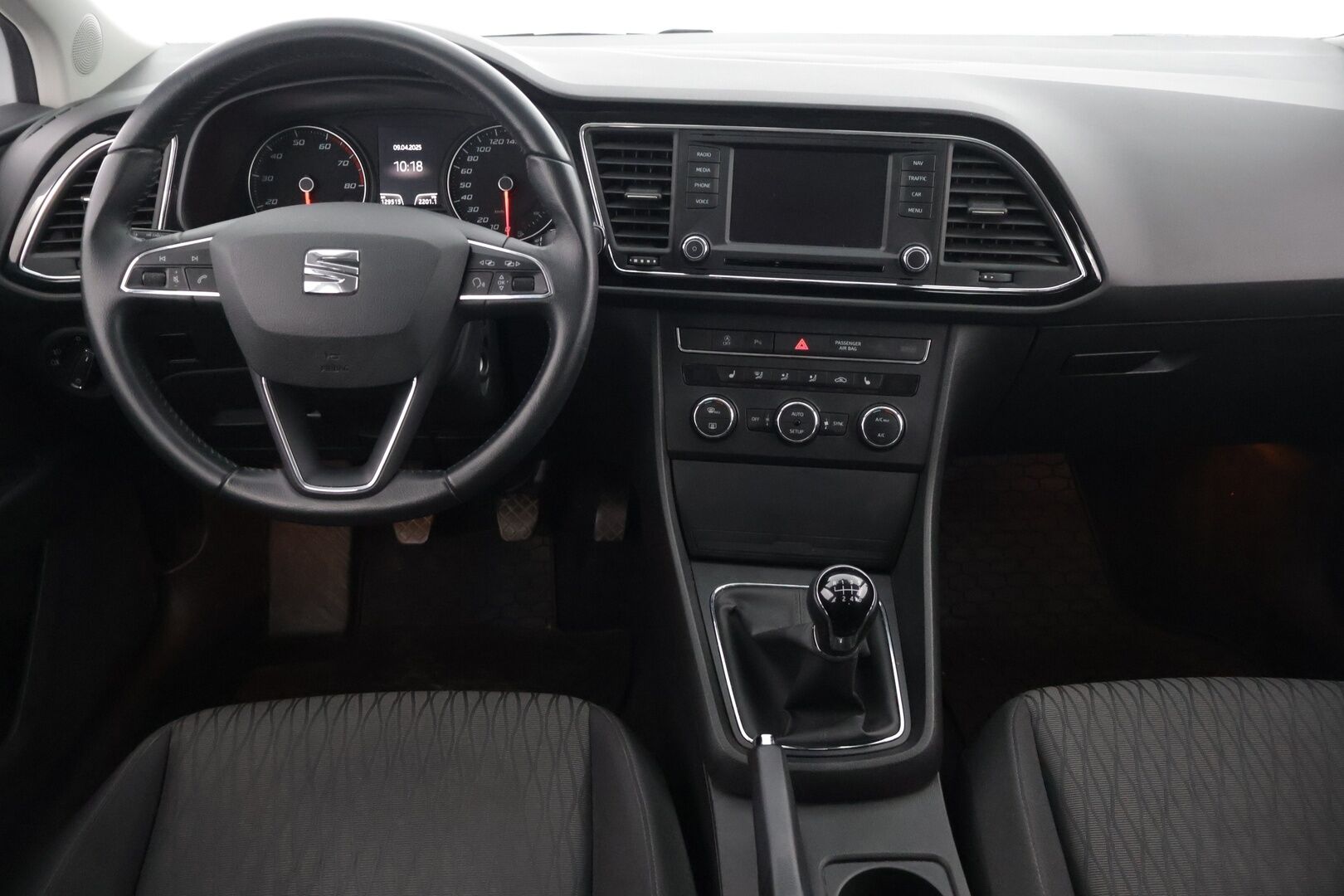 Seat Leon 2013 1,4 TSI 122 Style - Lohkolämmitin / Suomi-auto / Vakkari / Navi / Led valot