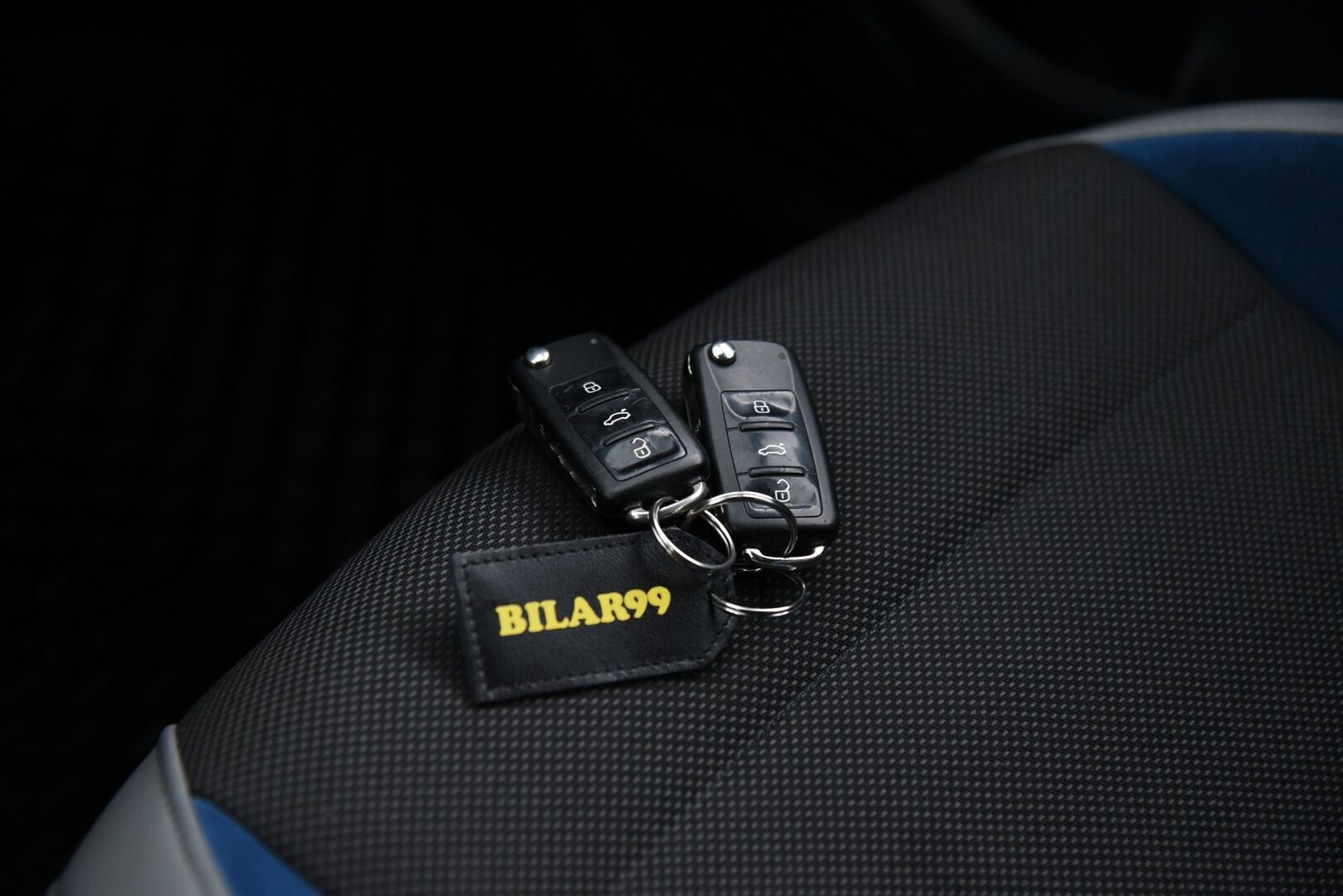 Volkswagen Polo 2013 BlueGT 1,4 TSI 103 kW (140 hv) DSG-automaatti 4-ov / Lohkolämppäri / Vakkari / 2x Renkaat / Viim. huolto 09/25! - Juuri saapunut Suomi-auto tarkalla huoltohistorialla! - HULLUT JOULUT KORKOTARJOUS 2,49% 