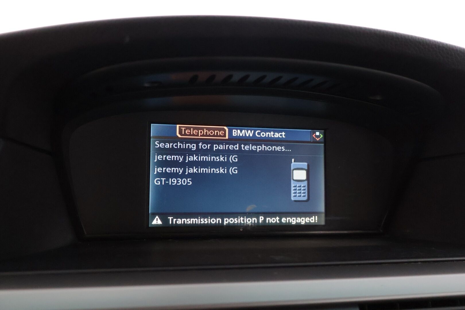 BMW 525 2006 525d Farmari (AC) 4ov 2490cm3 * Mustat Nahat / Sähkösäätöiset etuistuimet / Vakkari / Ilmastointi / Bluetooth * - * M57 ikiliikkuja koneella / Hyvin huollettu / Siistikuntoinen / 2x hyvät renkaat ja Bmw aluvanteilla *