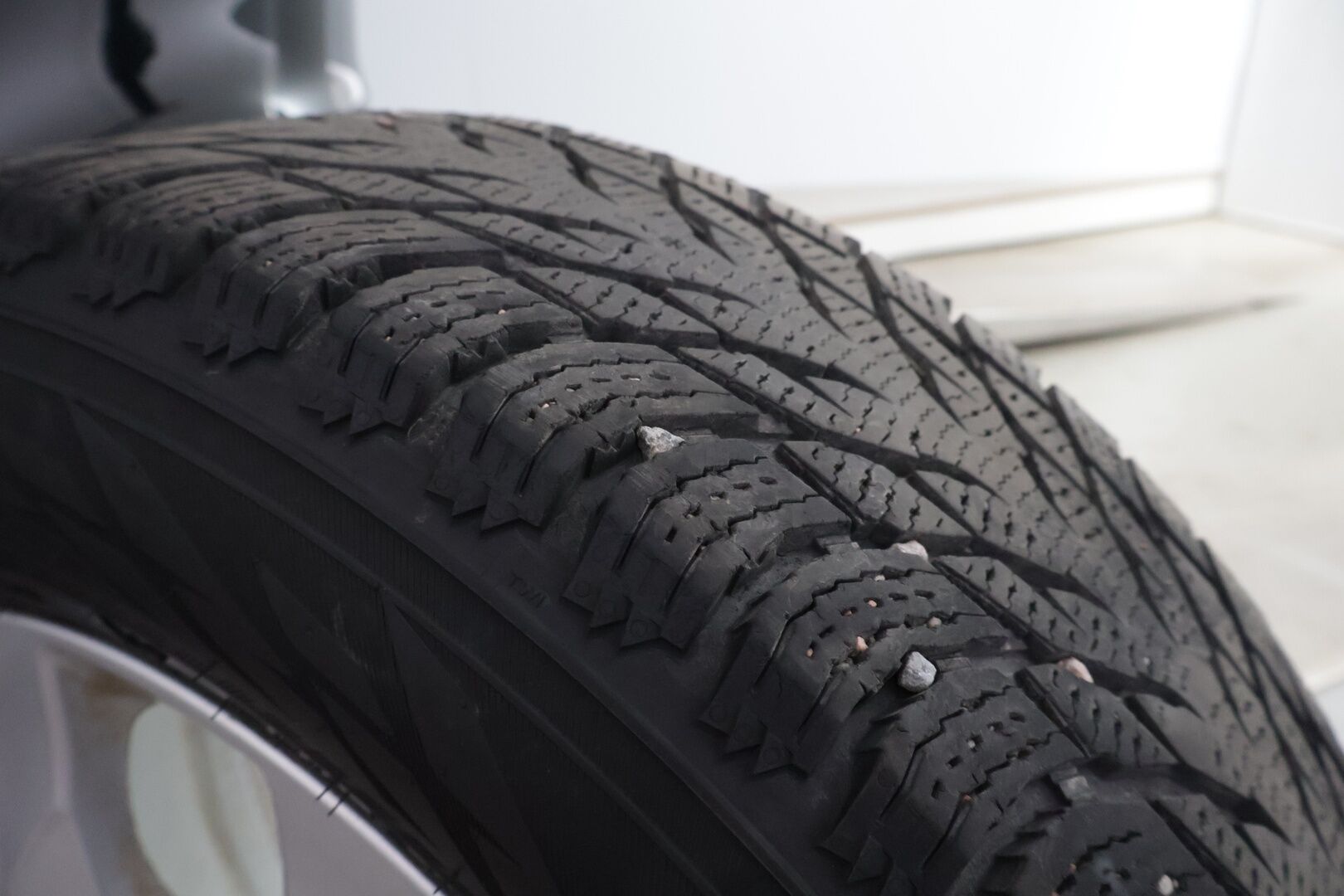 Honda CR-V 2013 Lifestyle Business AT *3-omisteinen / Vetokoukku / P-kamera / Xenon-ajovalot / Vakkari / P-tutkat / Lohkolämmitin* - *Juuri huollettu & katsastettu / Suomi-auto / 2x alut hyvillä renkailla!* - HULLU BLACKWEEK KORKOTARJOUS 2,49%