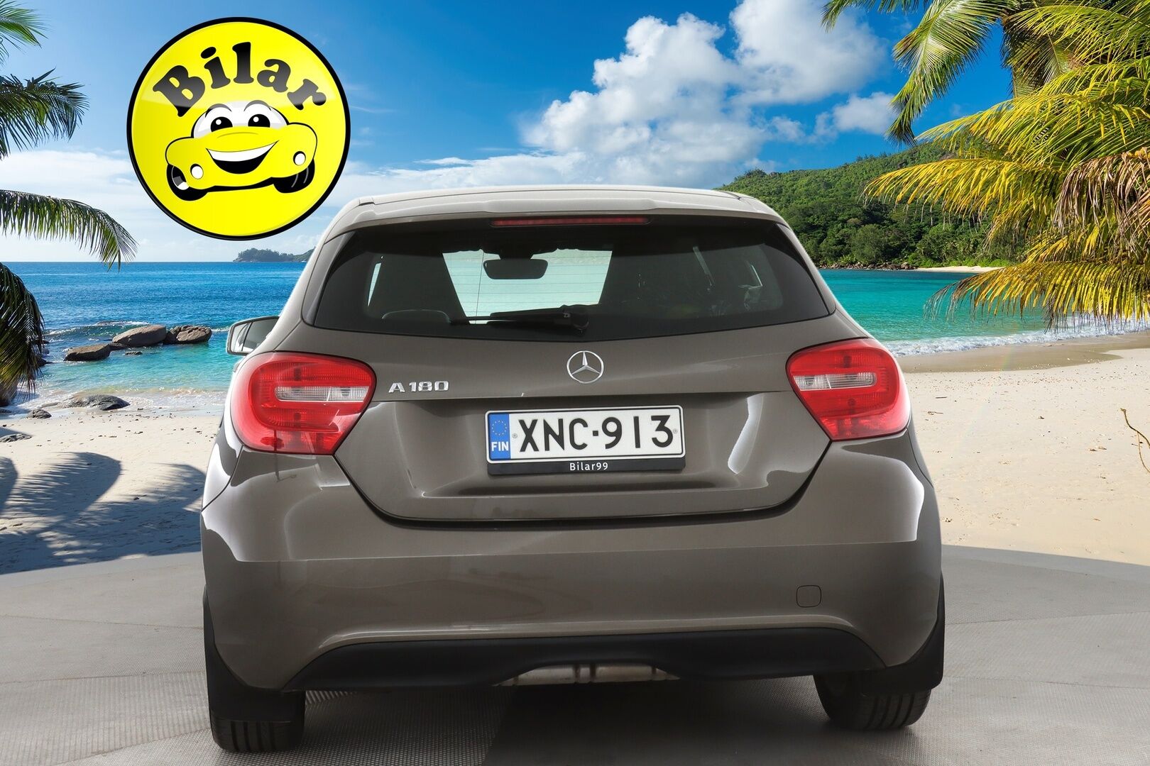 Mercedes-Benz A 2013 MERCEDES-BENZ 180 BE A - | Suomi auto | Vakkari | Puolinahat | Kahdet renkaat vanteilla | Huoltokirja | Bluetooth | Metalliväri | 