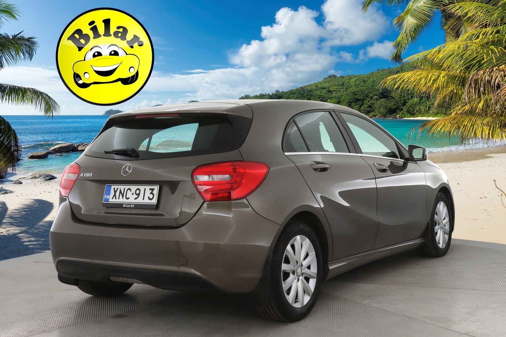 Mercedes-Benz A 2013 MERCEDES-BENZ 180 BE A - | Suomi auto | Vakkari | Puolinahat | Kahdet renkaat vanteilla | Huoltokirja | Bluetooth | Metalliväri | 