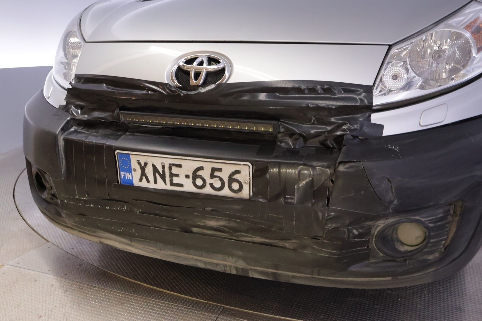 Toyota Proace 2015 L2H1 2,0 D163 Active A/T *9-paikkanen / ALV / - YritysOutlet - Myydään vain yrityksille - – Tämä auto myydään YritysOutlet -valikoimasta vain yritykselle