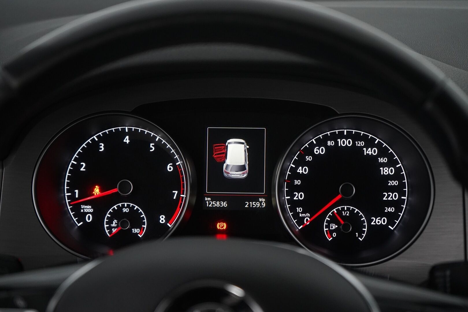 Volkswagen Golf Sportsvan 2015 1.2 TSI Comfortline 63 kW (85 hv) BlueMotion Technology *Webasto / Tutkat / Ratinlämmitin / Keylessgo / Vakkari* - KATSO KAMPANJAHINTA!! / Suomi-auto / Viimeisin huolto 123tkm / Kahdet vanteet / Seuraava katsastus 7.9.2026 - Osta nyt, maksa vasta ensi vuonna