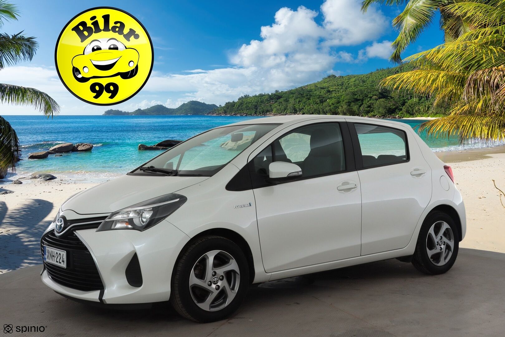 Toyota Yaris 2015 1,5 Hybrid Active 5ov * 1.Om Suomi-auto / Vakkari / P.kamera / Navi / Bluetooth * - Kahdet renkaat aluvanteilla / Merkkihuollettu / Juuri katsastettu - HULLUT JOULUT KORKOTARJOUS 2,49% 