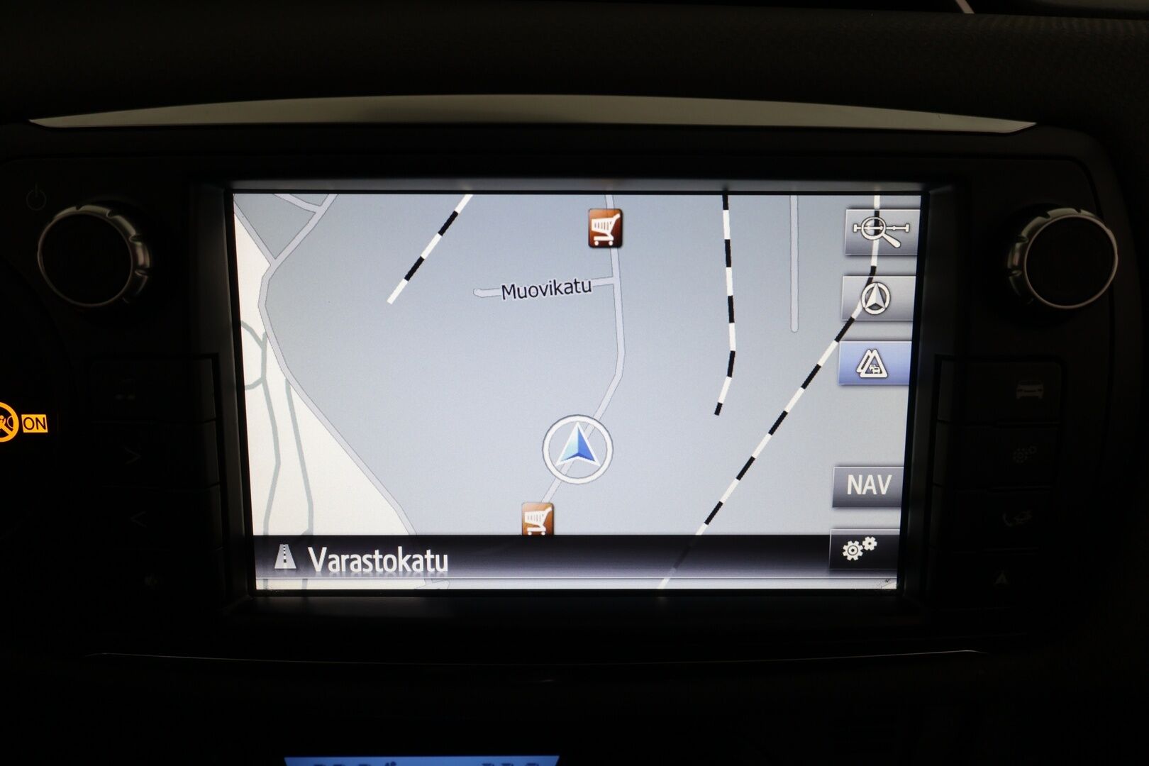 Toyota Yaris 2015 1,5 Hybrid Active 5ov * 1.Om Suomi-auto / Vakkari / P.kamera / Navi / Bluetooth * - Kahdet renkaat aluvanteilla / Merkkihuollettu / Juuri katsastettu - HULLUT JOULUT KORKOTARJOUS 2,49% 