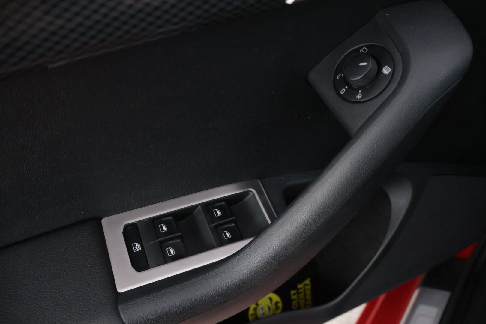 Skoda Octavia 2015 Combi 2,0 TSI RS DSG Autom. * / Adapt. vakkari / Sähkökontti / Suomi-auto / Webasto / * - Todella näyttävä webastollinen suomi - RS! 