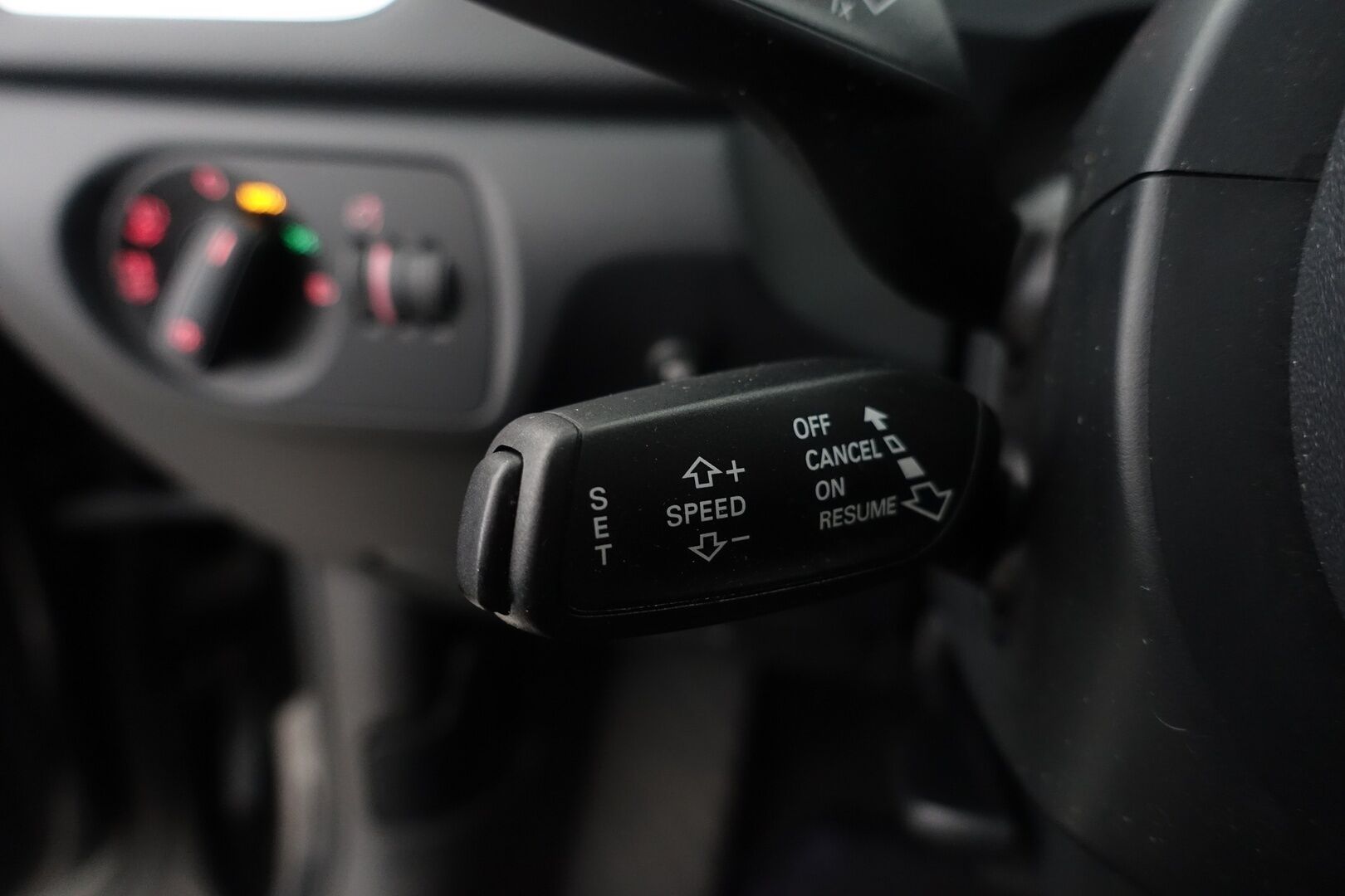 Audi Q3 2014 Business II 2,0 TDI 103 kW quattro S tronic - | Sporttipenkit | Koukku | Xenon | P.tutkat | Bluetooth | Sähk. takaluukku | Vakkari | Aut. ilmastointi | 2x renkaat aluin | Suomiauto | 