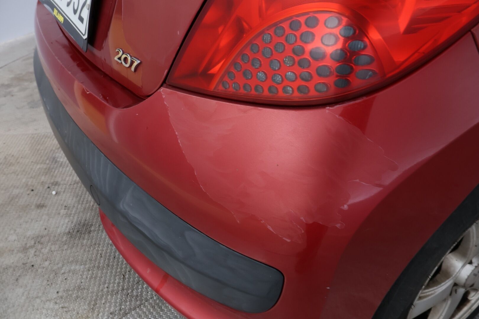 Peugeot 207 2006 MYYDÄÄN HUUTOKAUPAT.COM! - MYYDÄÄNHUUTOKAUPAT.COM 