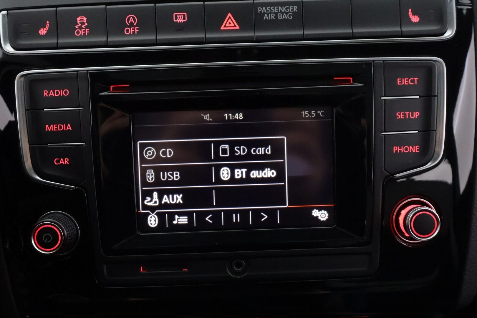 Volkswagen Polo 2015 BlueGT 1,4 TSI 110 kW (150 hv) ACT DSG-automaatti 4-ovinen - | Lasikattoluukku | Lohko&Sisätilanlämmitin | Xenon | Vakkari | Bluetooth | Penkinlämmittimet | Suomi-auto | 