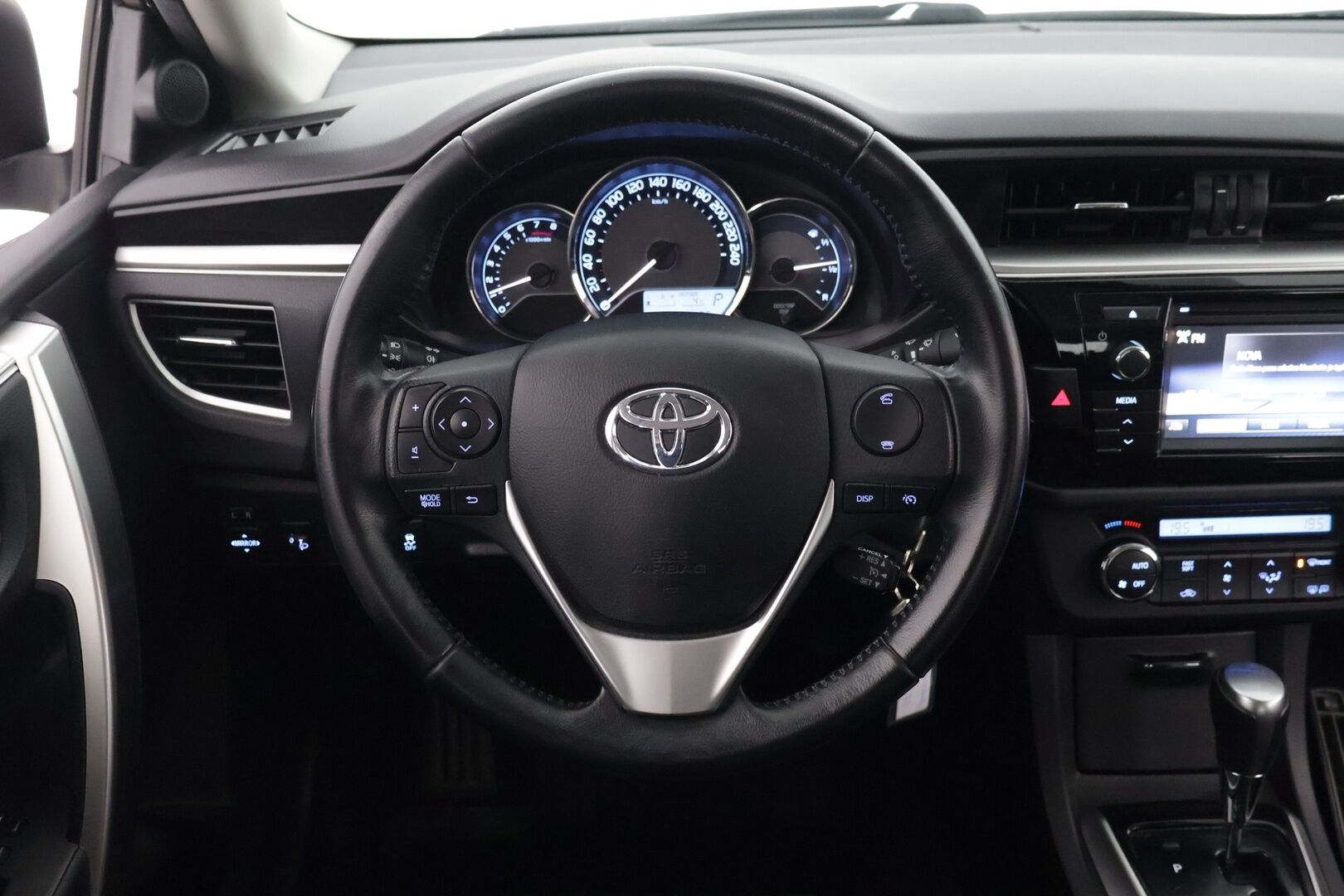 Toyota Corolla 2014 1,6 Valvematic Active Multidrive S *Suomi-auto / Lohkolämmitin / Vakkari* - HULLUT AVAJAISHULINAT KORKOTARJOUS 3,29 %