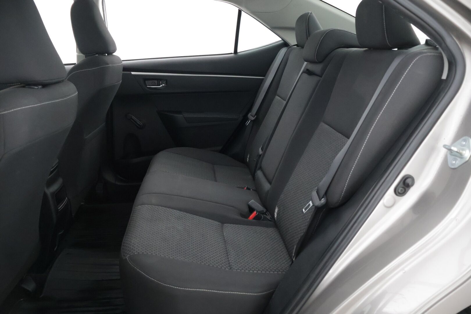 Toyota Corolla 2014 1,6 Valvematic Active Multidrive S *Suomi-auto / Lohkolämmitin / Vakkari* - HULLUT AVAJAISHULINAT KORKOTARJOUS 3,29 %