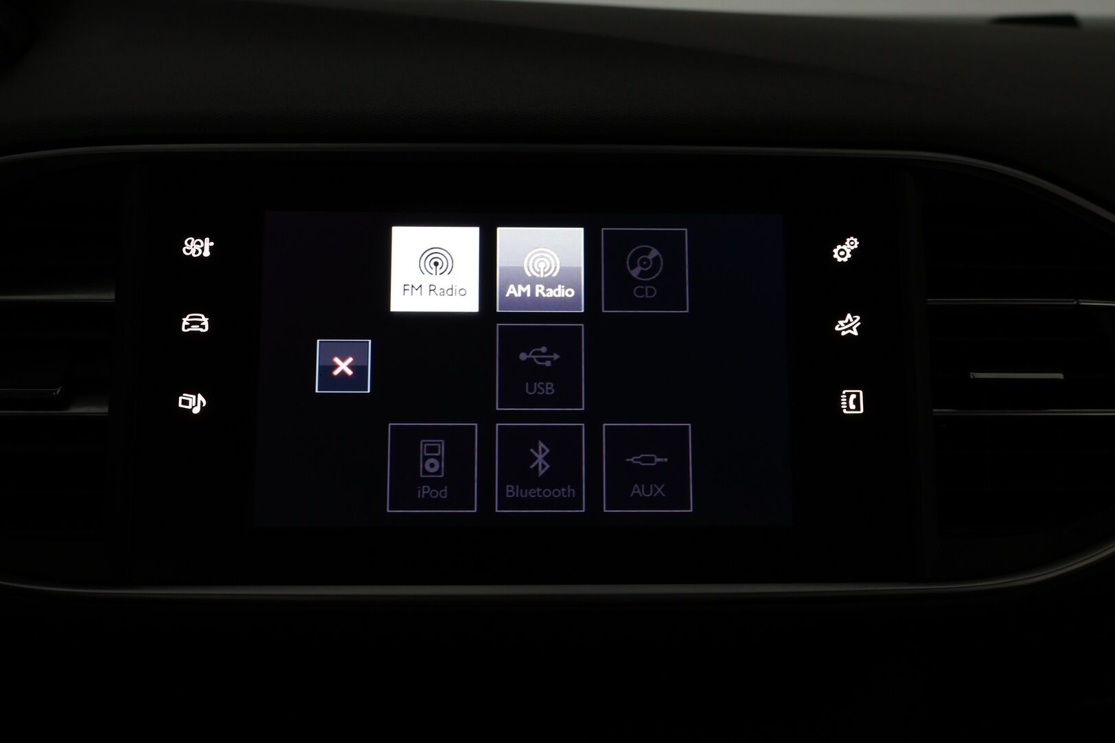 Peugeot 308 2014 SW Active BlueHDi 150 - MYYDÄÄN HUUTOKAUPAT.COM!