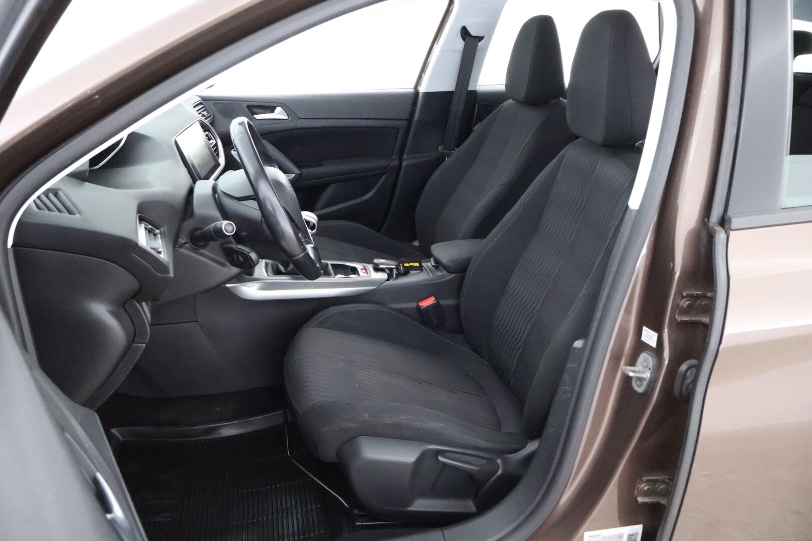 Peugeot 308 2014 SW Active BlueHDi 150 - MYYDÄÄN HUUTOKAUPAT.COM!