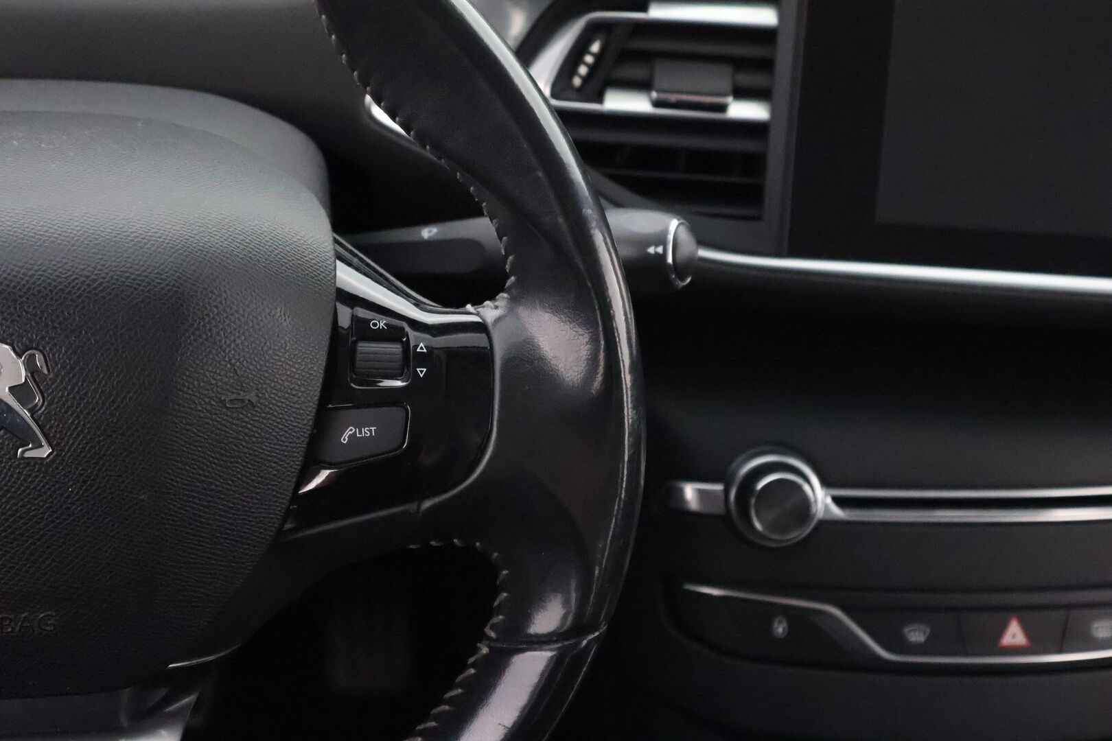 Peugeot 308 2014 SW Active BlueHDi 150 - MYYDÄÄN HUUTOKAUPAT.COM!