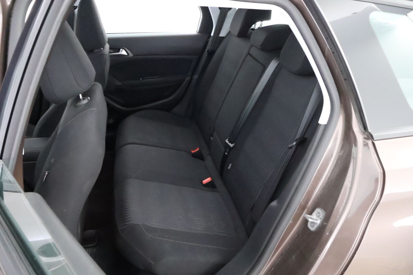 Peugeot 308 2014 SW Active BlueHDi 150 - MYYDÄÄN HUUTOKAUPAT.COM!