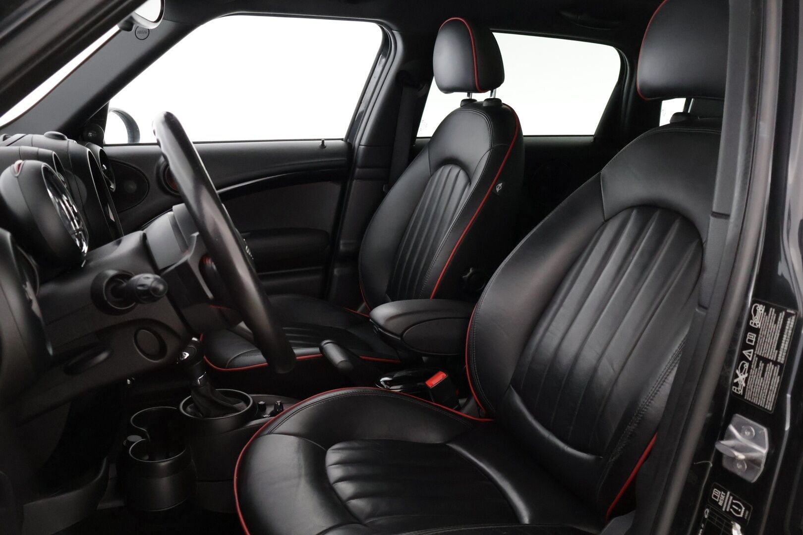 MINI Countryman 2015 John Cooper Works ALL4 A Sport Lane* Harman/Kardon / Nahkapenkit / Panorama / Musta sisäkatto * - * Sporttinen neliveto JCW Mini todella hyvällä huoltohistorialla! Ketju vaihdettu ennakoivasti! *