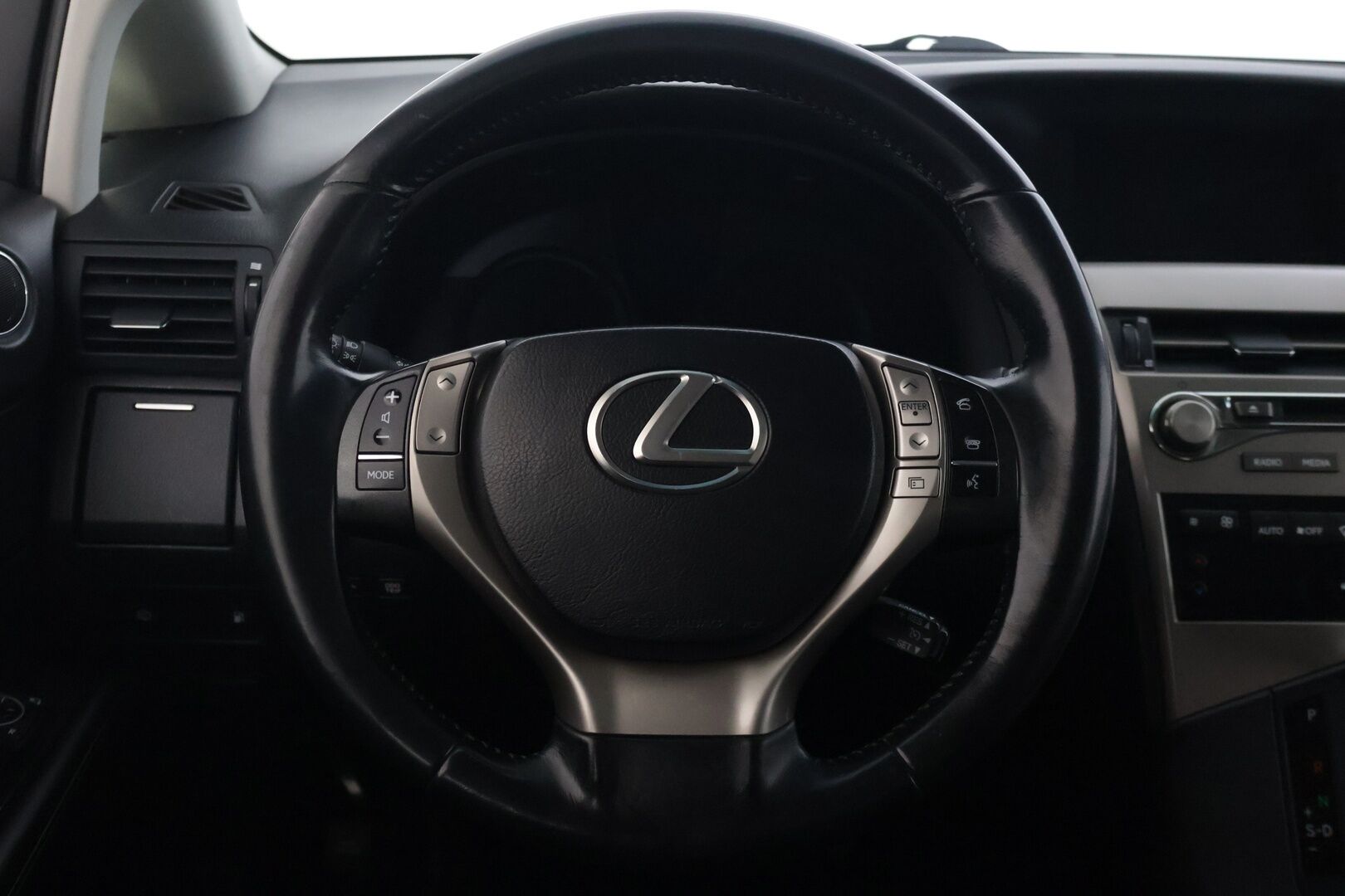 Lexus RX 2013 450h Hybrid 4WD A - | Facelift | Keyless-Go | Lohkolämmitin | P.kamera | Muistipenkki | Bluetooth-audio | Vetokoukku | 