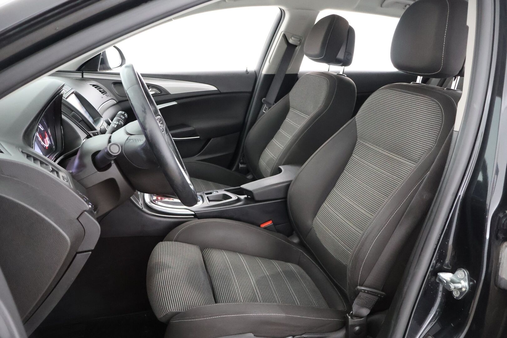 Opel Insignia 2017 Sports Tourer Edition 1,6 Turbo 125kW AT6 | Myydään huutokaupat.com:issa! - Myydään huutokaupat.com:issa!