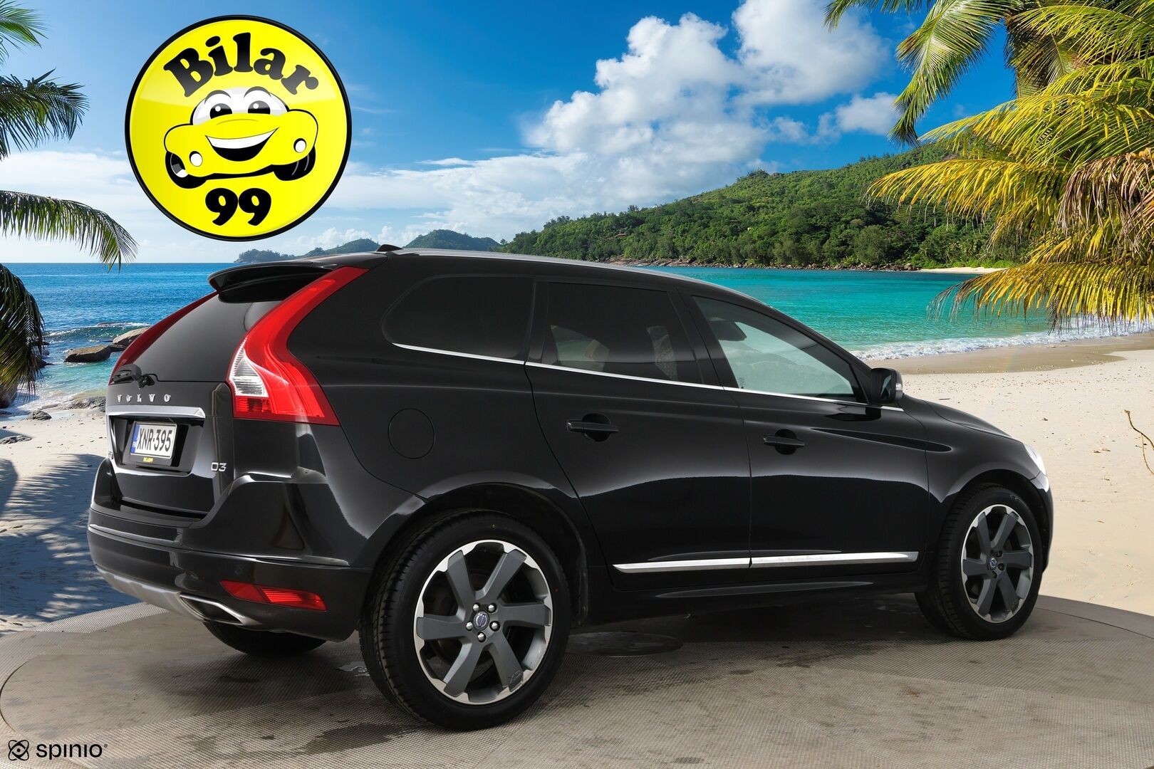 Volvo XC60 2015 D3 Summum / Panorama / Lohkolämmitin / Nahkasisusta / Muistipenkki - 2x alumiinivanteet / Hyvillä renkailla!