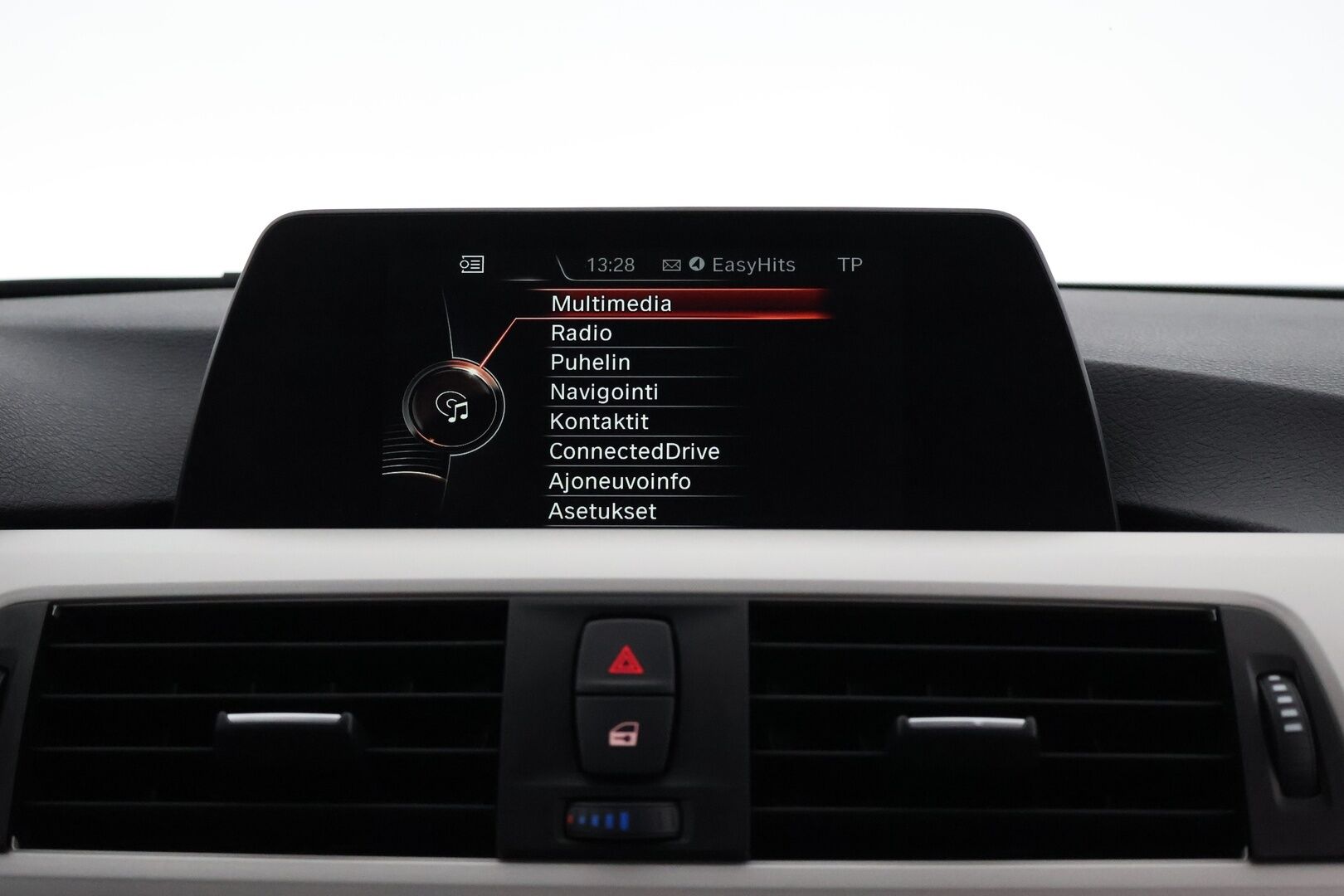 BMW 330 2017 F30 Sedan 330e A Business - Adapt. vakkari | BLIS | Driving Assistant | HiFi | HUD | Lämm. ratti