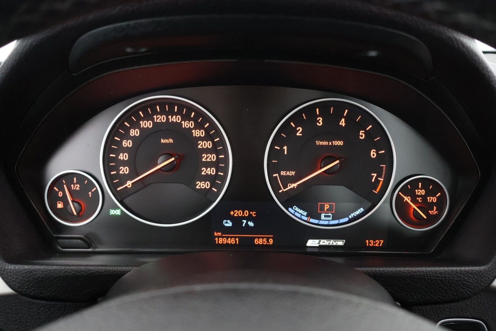 BMW 330 2017 F30 Sedan 330e A Business - Adapt. vakkari | BLIS | Driving Assistant | HiFi | HUD | Lämm. ratti