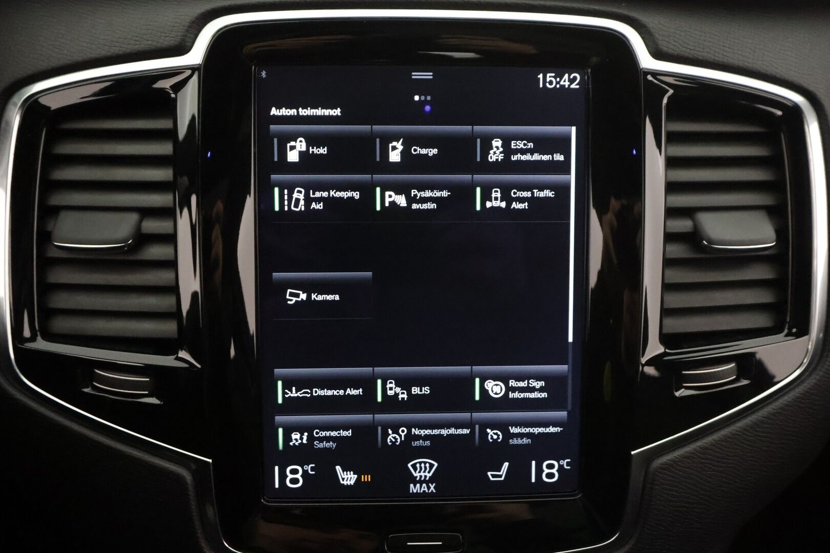 Volvo XC90 2017 T8 Twin Engine AWD R-Design aut 7-P * Webasto / Koukku / ACC / Full-LED / 360 / Sportpenkit Muistilla / Navi * - Panorama / Akku kuntotarkastettu SoH 93,2% / Kahdet renkaat aluvanteilla / 2x Latauskaapelit / Suomi-auto