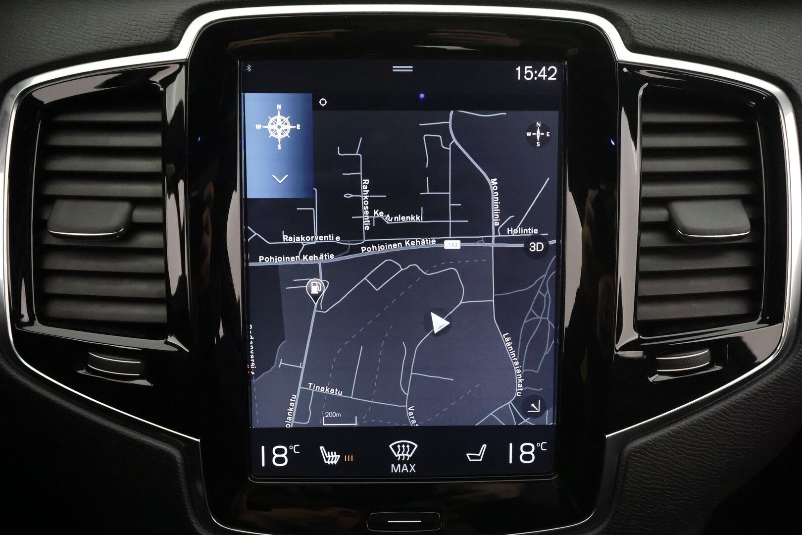 Volvo XC90 2017 T8 Twin Engine AWD R-Design aut 7-P * Webasto / Koukku / ACC / Full-LED / 360 / Sportpenkit Muistilla / Navi * - Panorama / Akku kuntotarkastettu SoH 93,2% / Kahdet renkaat aluvanteilla / 2x Latauskaapelit / Suomi-auto