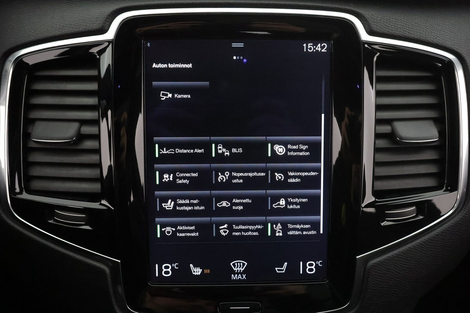 Volvo XC90 2017 T8 Twin Engine AWD R-Design aut 7-P * Webasto / Koukku / ACC / Full-LED / 360 / Sportpenkit Muistilla / Navi * - Panorama / Akku kuntotarkastettu SoH 93,2% / Kahdet renkaat aluvanteilla / 2x Latauskaapelit / Suomi-auto