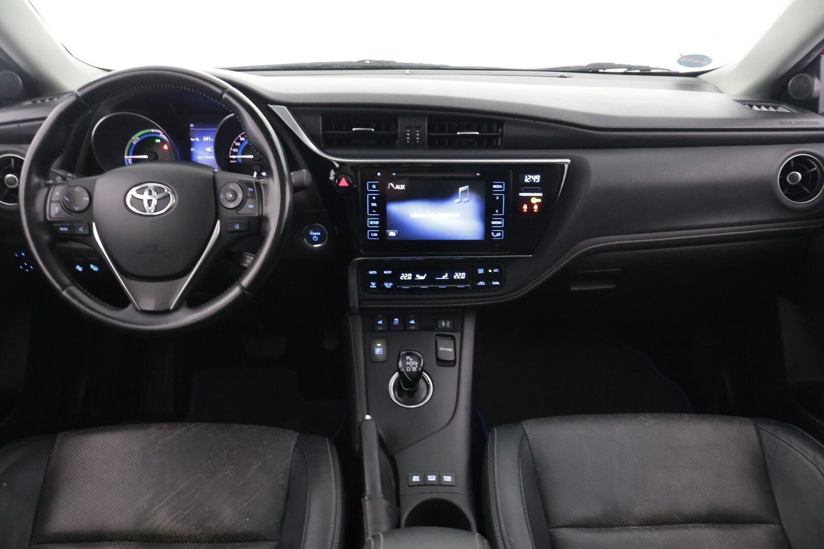 Toyota Auris 2016 Touring Sports 1,8 Hybrid Premium - *LED/Lasikatto/Tutkat/P.kamera/Keyless/Nahat*