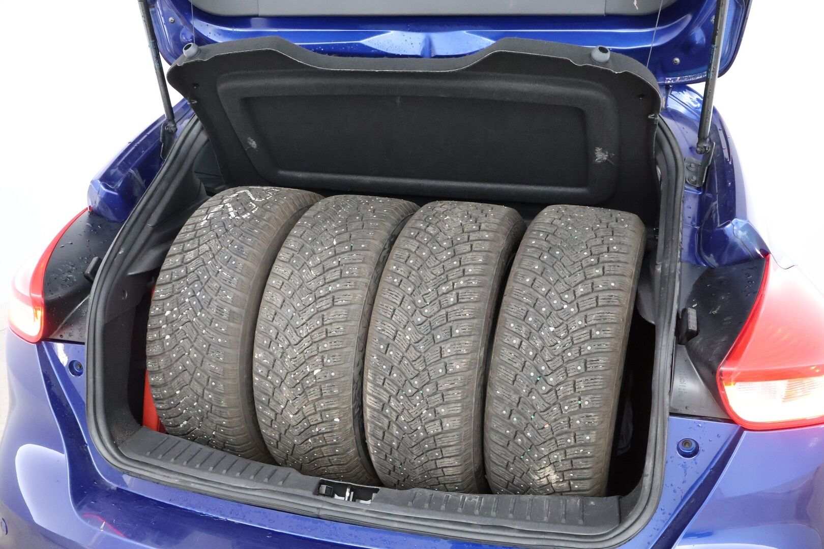 Ford Focus 2016 1,0 EcoBoost 125 hv Start/Stop A6 ST-Line 5-ovinen *MYYDÄÄN HUUTOKAUPAT.COM*