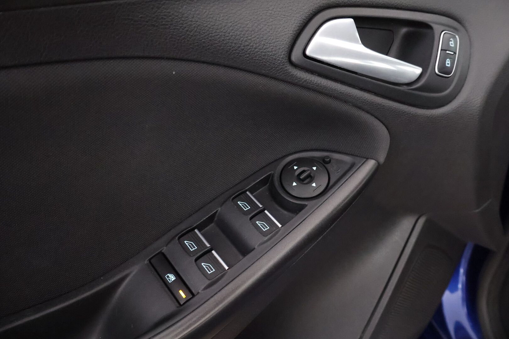 Ford Focus 2016 1,0 EcoBoost 125 hv Start/Stop A6 ST-Line 5-ovinen *MYYDÄÄN HUUTOKAUPAT.COM*