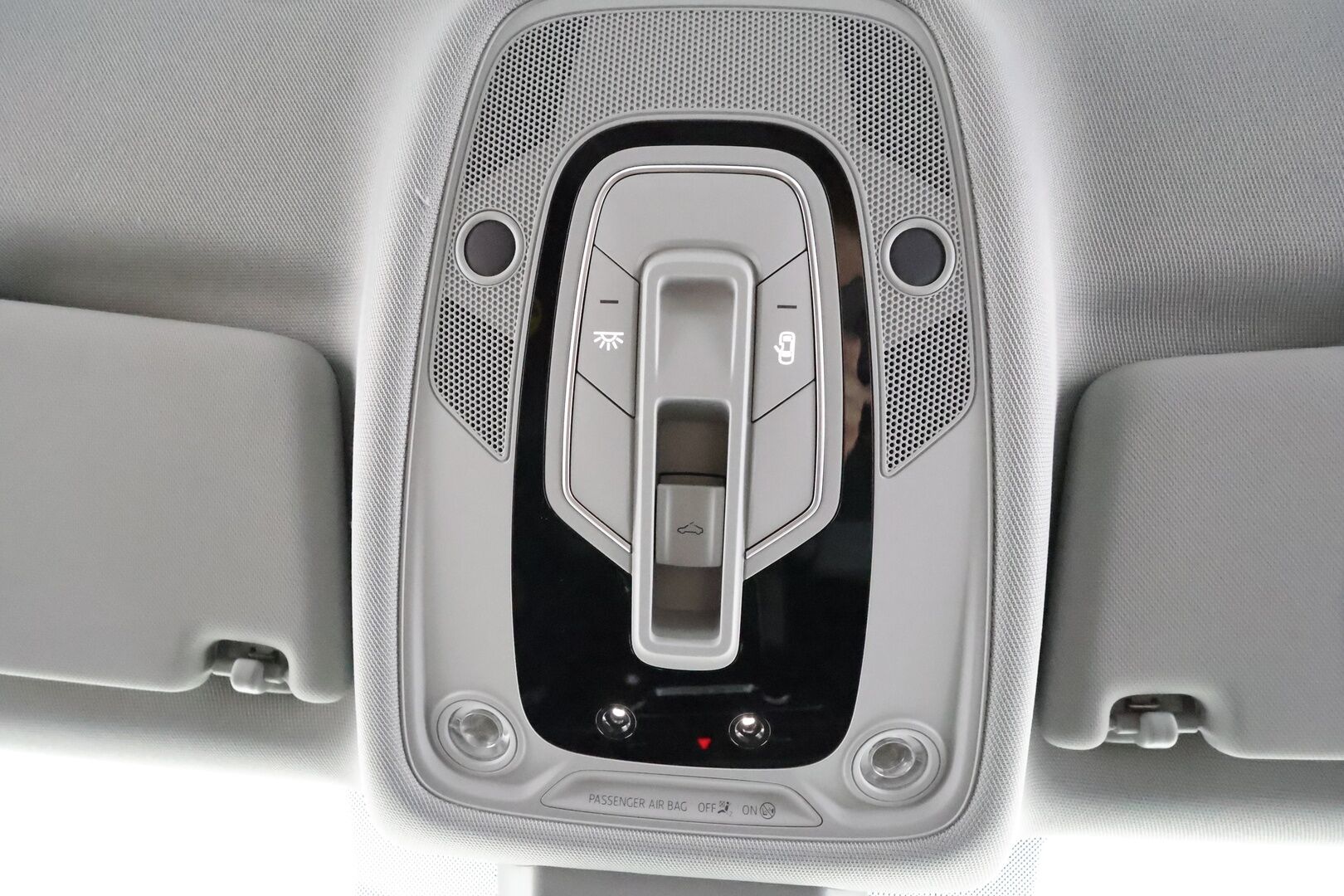 Audi A4 2016 Sedan First Edition Business Sport 2,0 TFSI 185 kW quattro S tronic * Vakkari / Webasto / Koukku / Muistipenkki / P.tutkat * - 1.Om Suomi-auto / Kahdet Renkaat - HULLUT AVAJAISHULINAT KORKOTARJOUS 3,29 %