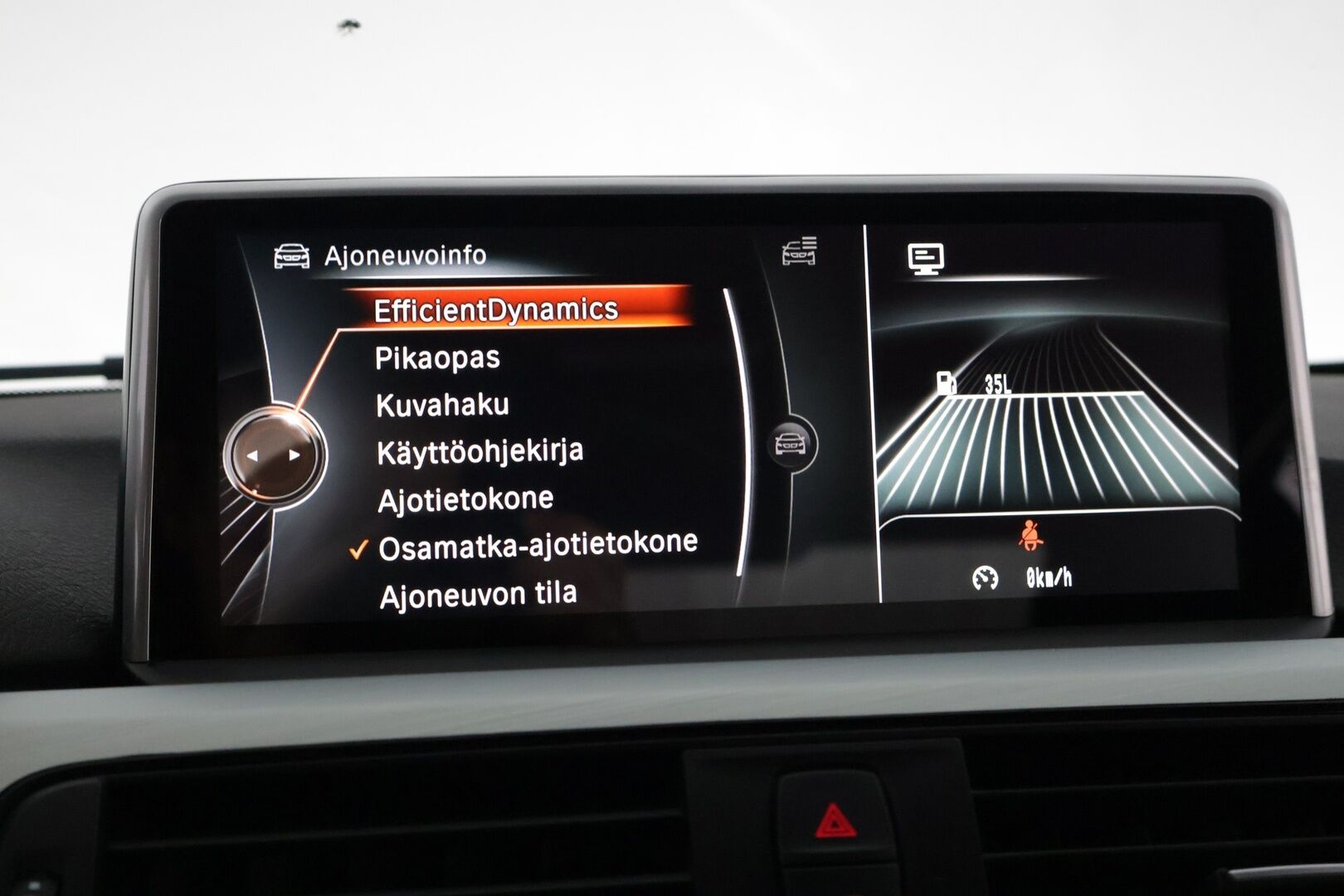 BMW 320 2017 d A xDrive Business M Sport Edition F30 LCI - LCI / HiFi / Sport-penkit / LED / Juuri huollettu