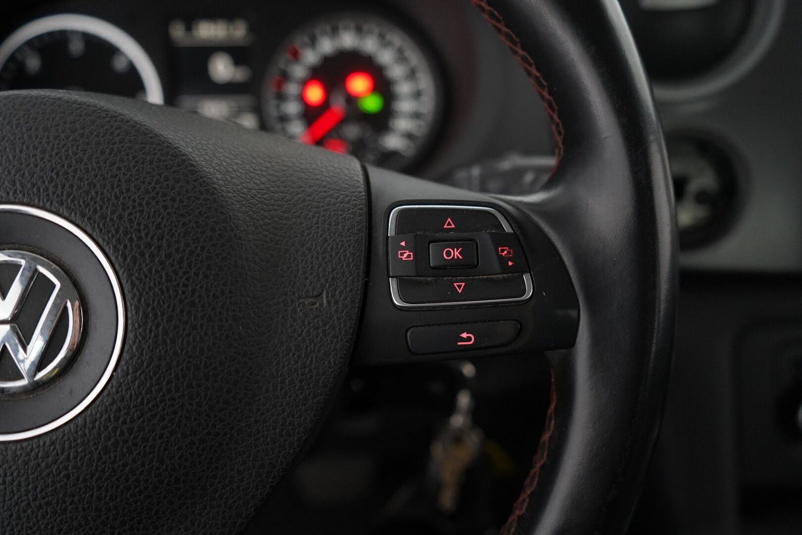 Volkswagen Amarok 2014 DC Canyon 3h-takapenkein 2,0 TDI 132kW 4MOTION Autom. 3040kg - Huutokaupat.com