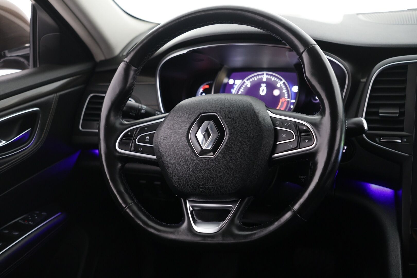 Renault Talisman 2017 Sport Tourer dCi 160 Twin Turbo EDC-aut Business - *HUD / ACC / Hierova istuin / LED / Blis / Navi / Sähk. Luukku / Kamera / 360-Tutkat / Lohko / Puolinahka*