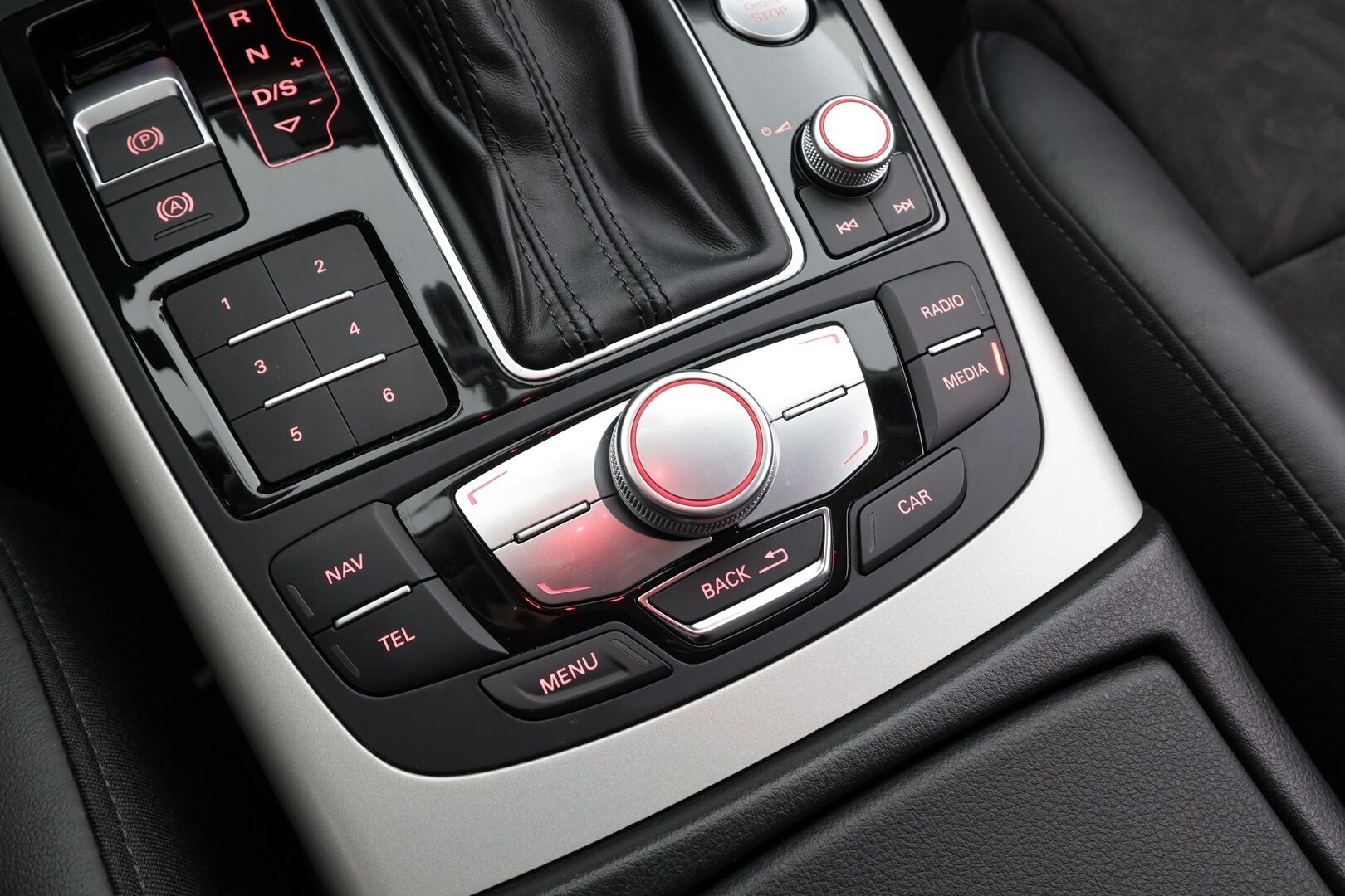 Audi A6 2017 Avant Business Sport 2,0 TDI 140 kW quattro S tronic * Vakkari / P.kamera / LED / Webasto / Koukku * - Suomi-auto / Kahdet renkaat aluvanteilla - HULLU BLACKWEEK KORKOTARJOUS 2,49%