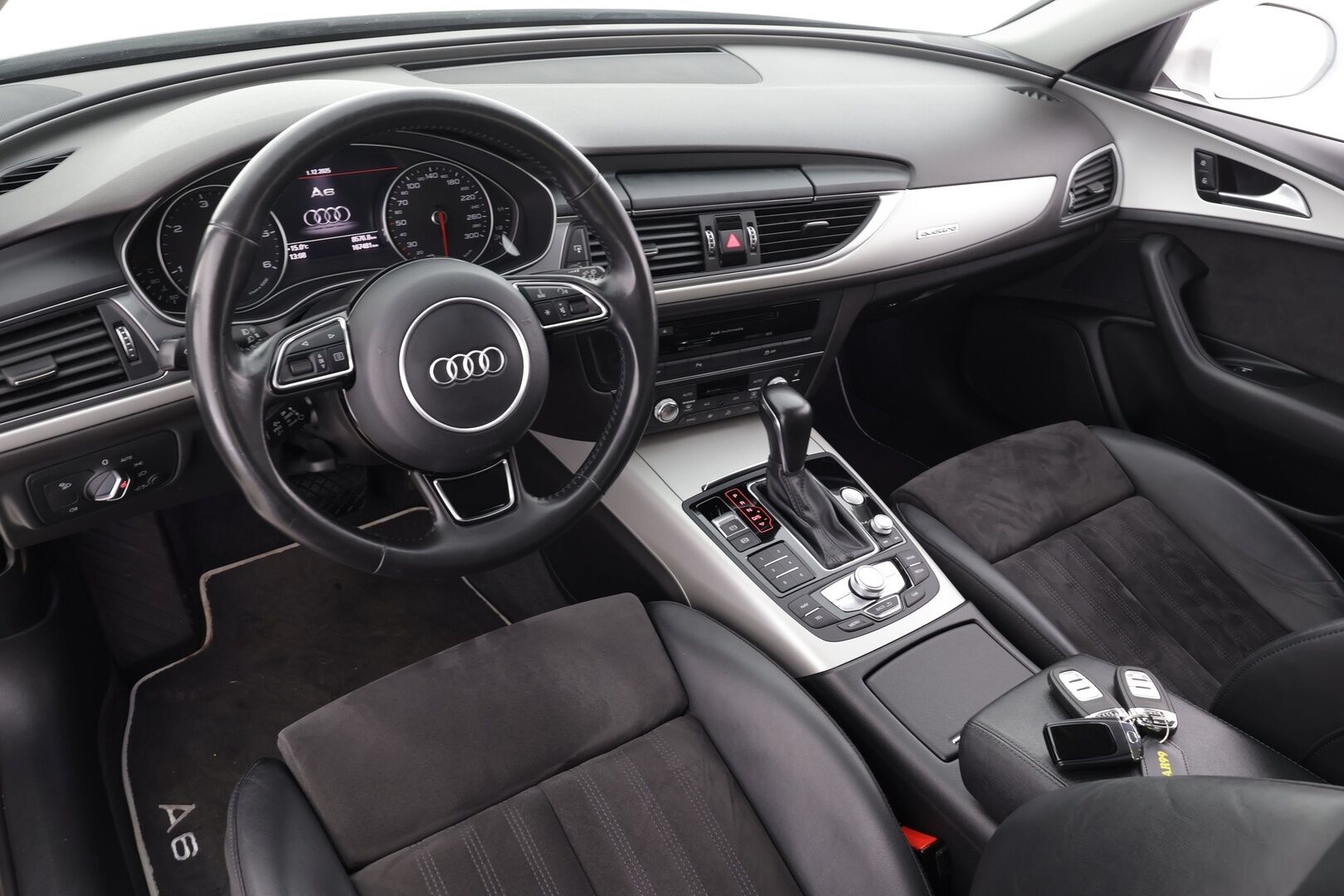 Audi A6 2017 Avant Business Sport 2,0 TDI 140 kW quattro S tronic * Vakkari / P.kamera / LED / Webasto / Koukku * - Suomi-auto / Kahdet renkaat aluvanteilla - HULLU BLACKWEEK KORKOTARJOUS 2,49%