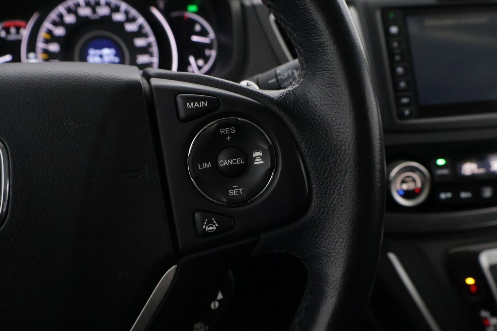 Honda CR-V 2016 1,6 Diesel Executive ADAS Sensing AT - | ACC | Panorama | Webasto | Koukku | Nahkapenkit | P.kamera | Lohko | 