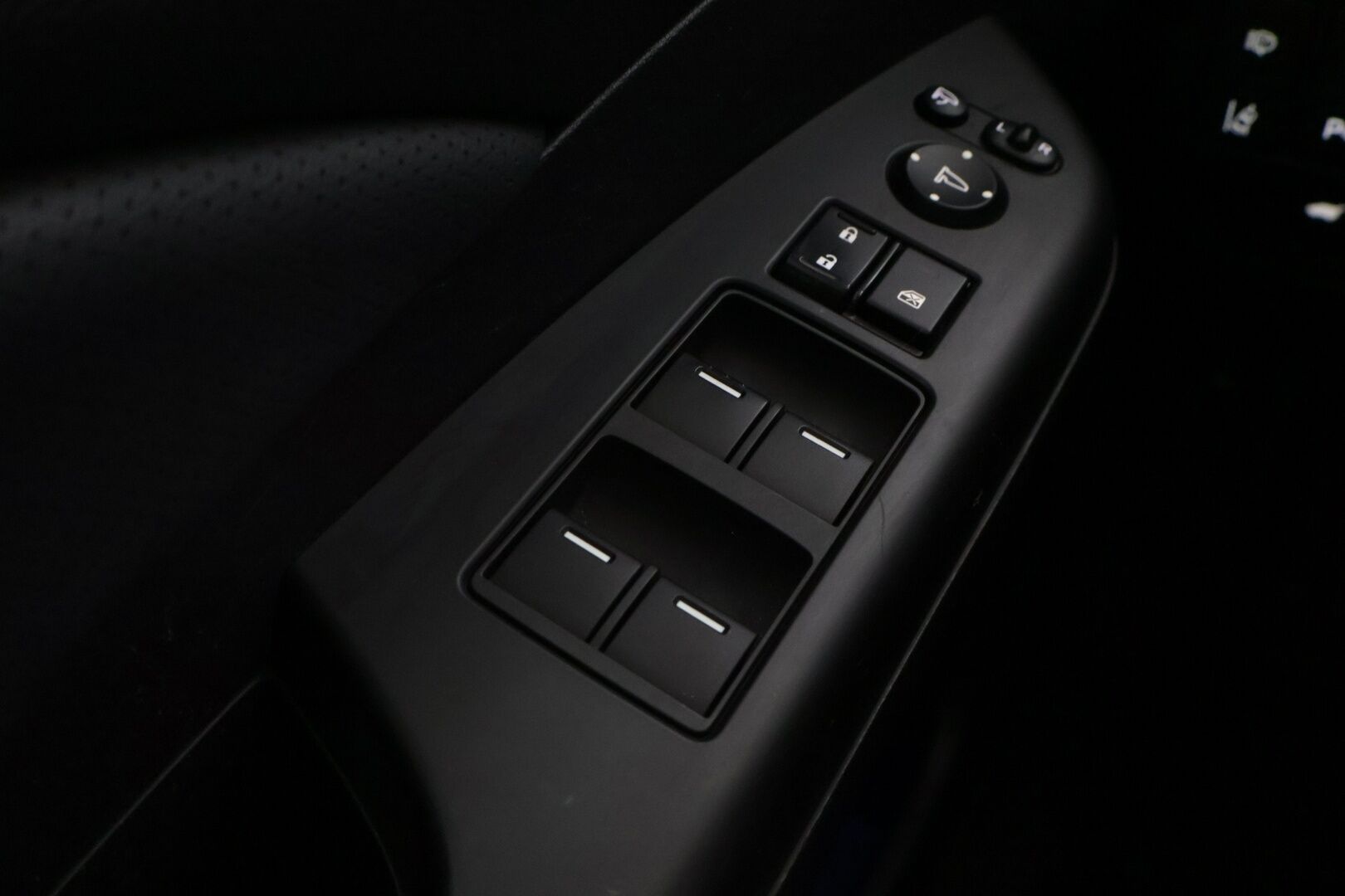 Honda CR-V 2016 1,6 Diesel Executive ADAS Sensing AT - | ACC | Panorama | Webasto | Koukku | Nahkapenkit | P.kamera | Lohko | 