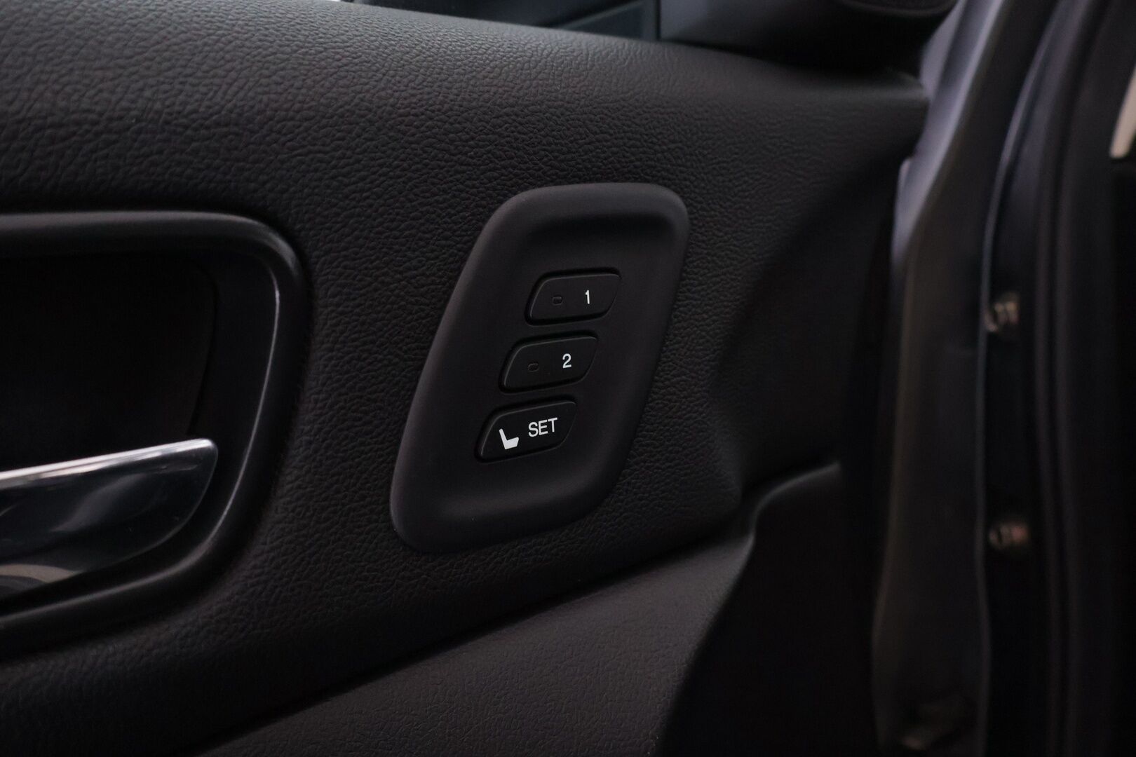 Honda CR-V 2016 1,6 Diesel Executive ADAS Sensing AT - | ACC | Panorama | Webasto | Koukku | Nahkapenkit | P.kamera | Lohko | 