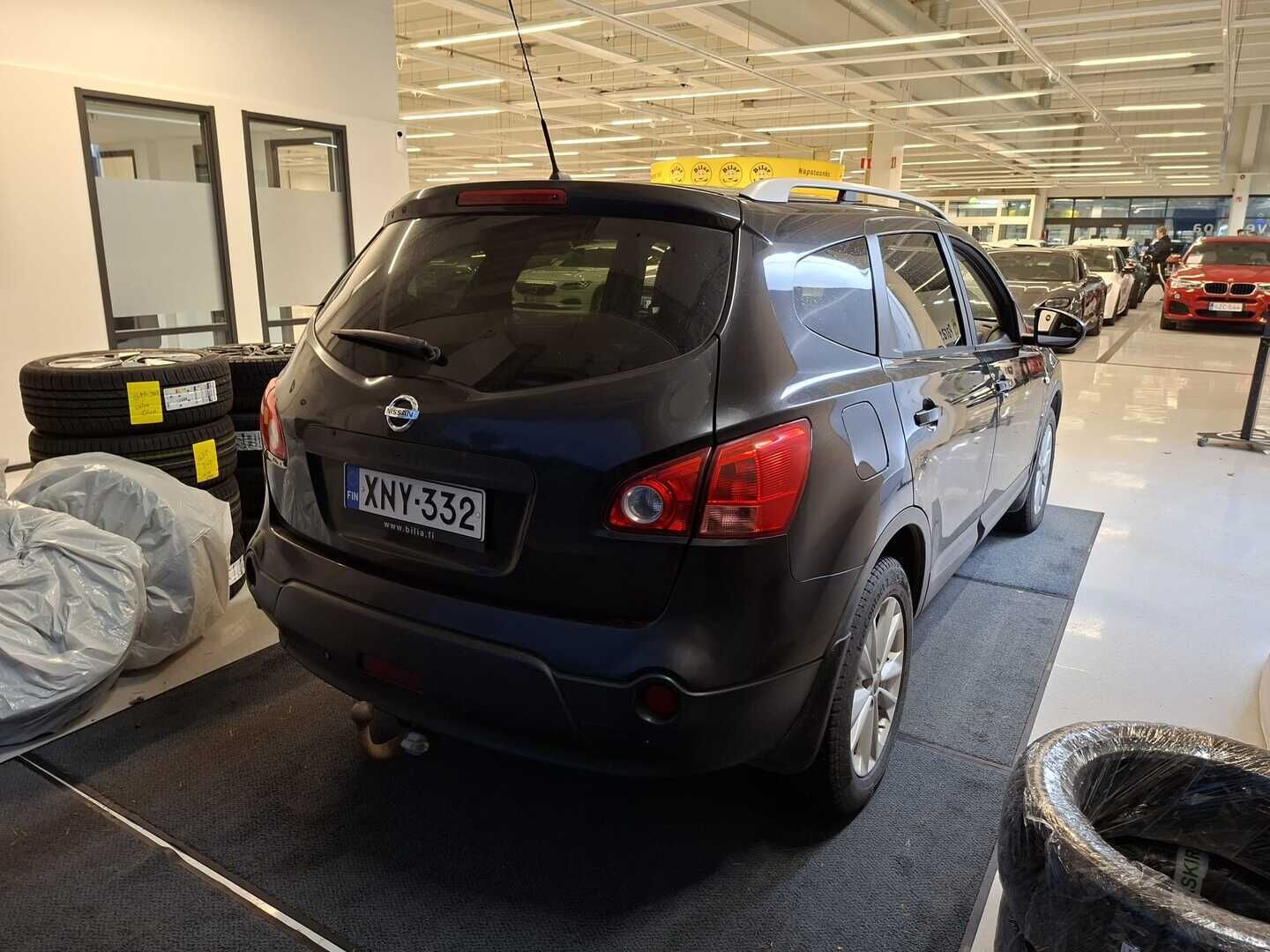 Nissan Qashqai+2 2008 2,0dCi DPF Tekna 6AT 4WD - Leimaa 05/27 asti | 7-paikkainen | 2x vanteet renkaineen | Keyless Go *Myydään Huutokaupat.com*