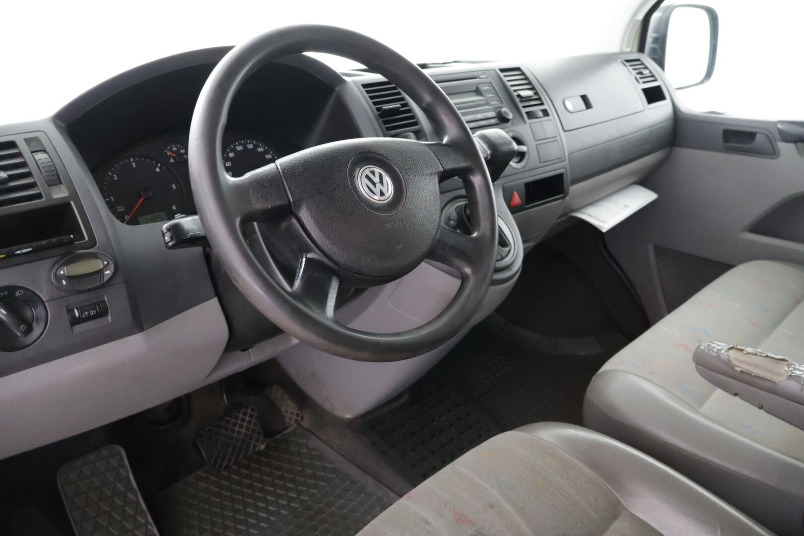 Volkswagen Transporter 2009 TRANSPORTER Umpikorinen 2460cm3 - YritysOutlet - Myydään vain yrityksille - ALV | Pitkä Leima!