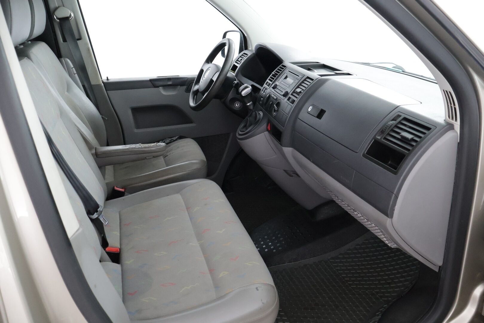 Volkswagen Transporter 2009 TRANSPORTER Umpikorinen 2460cm3 - YritysOutlet - Myydään vain yrityksille - ALV | Pitkä Leima!